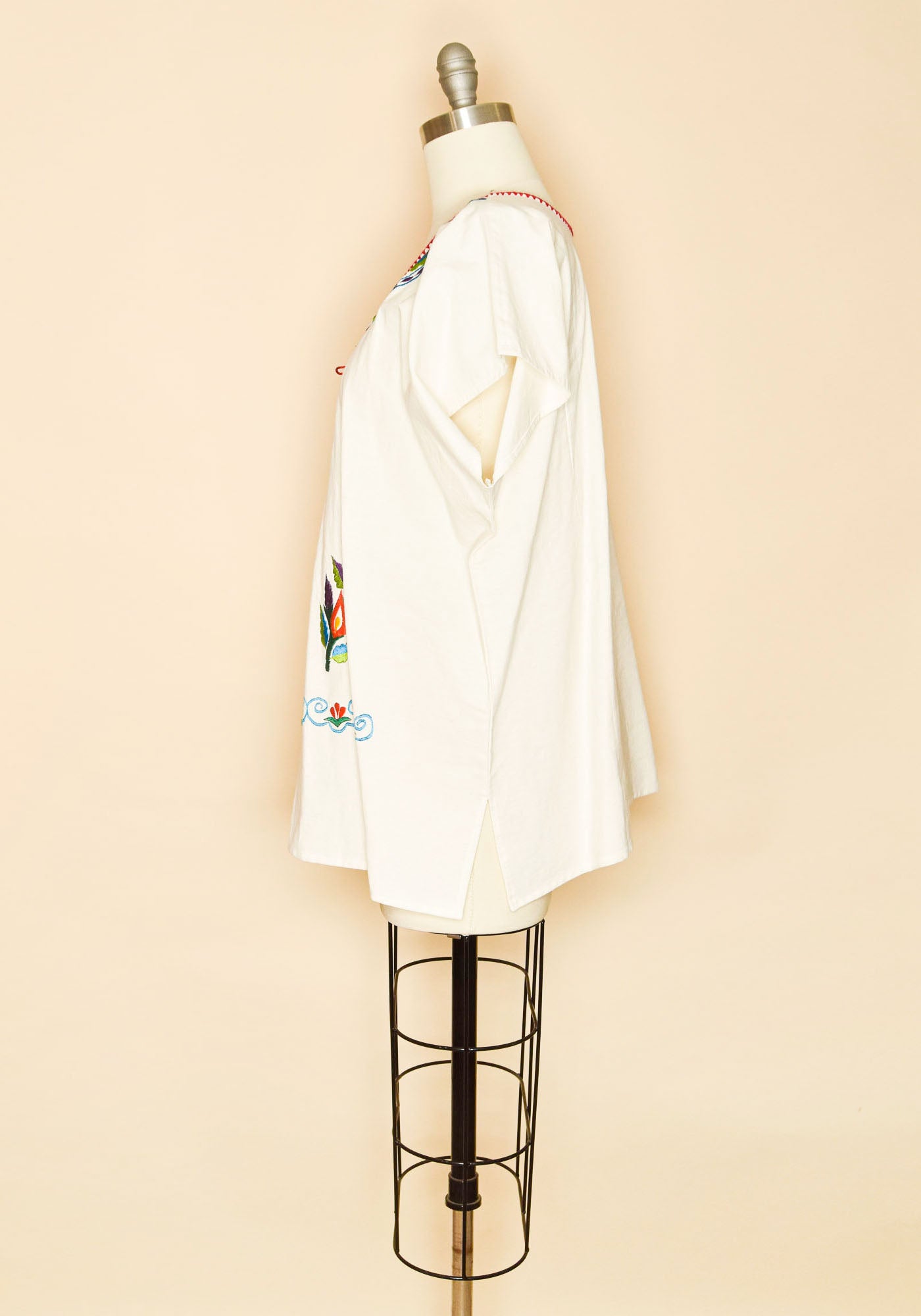 Mexican Cotton Embroidered Tunic Blouse-Ivory-Side View 2